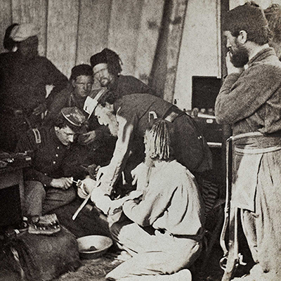 Behind the Lens: A History in Pictures | Essays and Photos